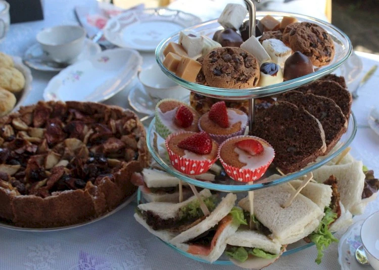 High Tea in Bij Bosshardt voor nieuwe bezoekers