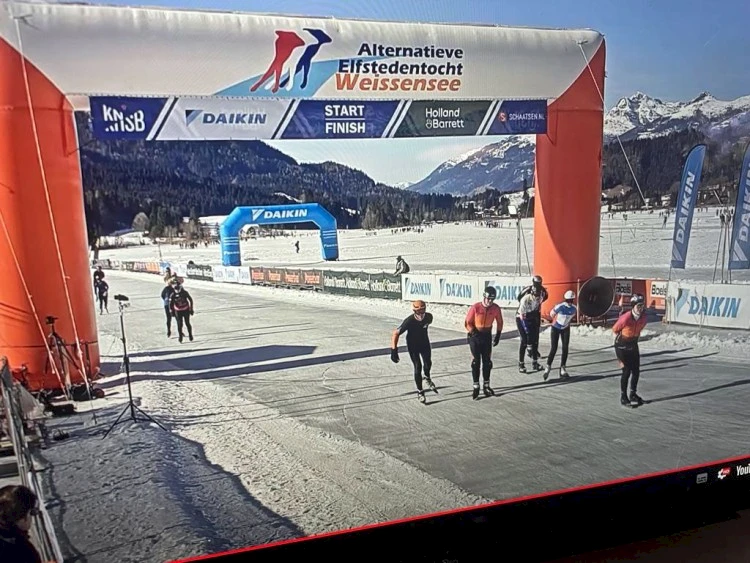 8.600 euro bijeen geschaatst voor vrouwenhuis in Roemenië